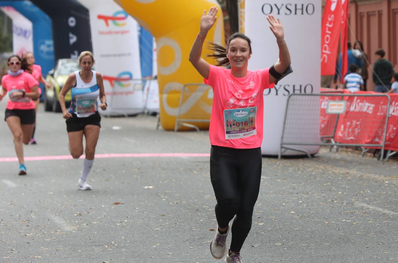 Participantes en la nueva edición de la Carrera de la Mujer