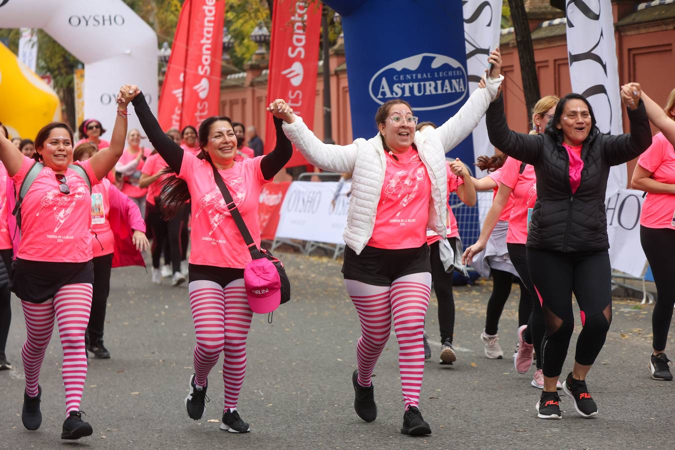 Participantes en la nueva edición de la Carrera de la Mujer