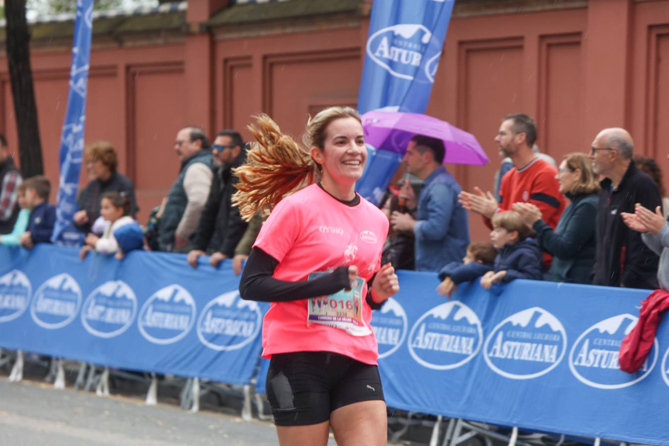 Participantes en la nueva edición de la Carrera de la Mujer