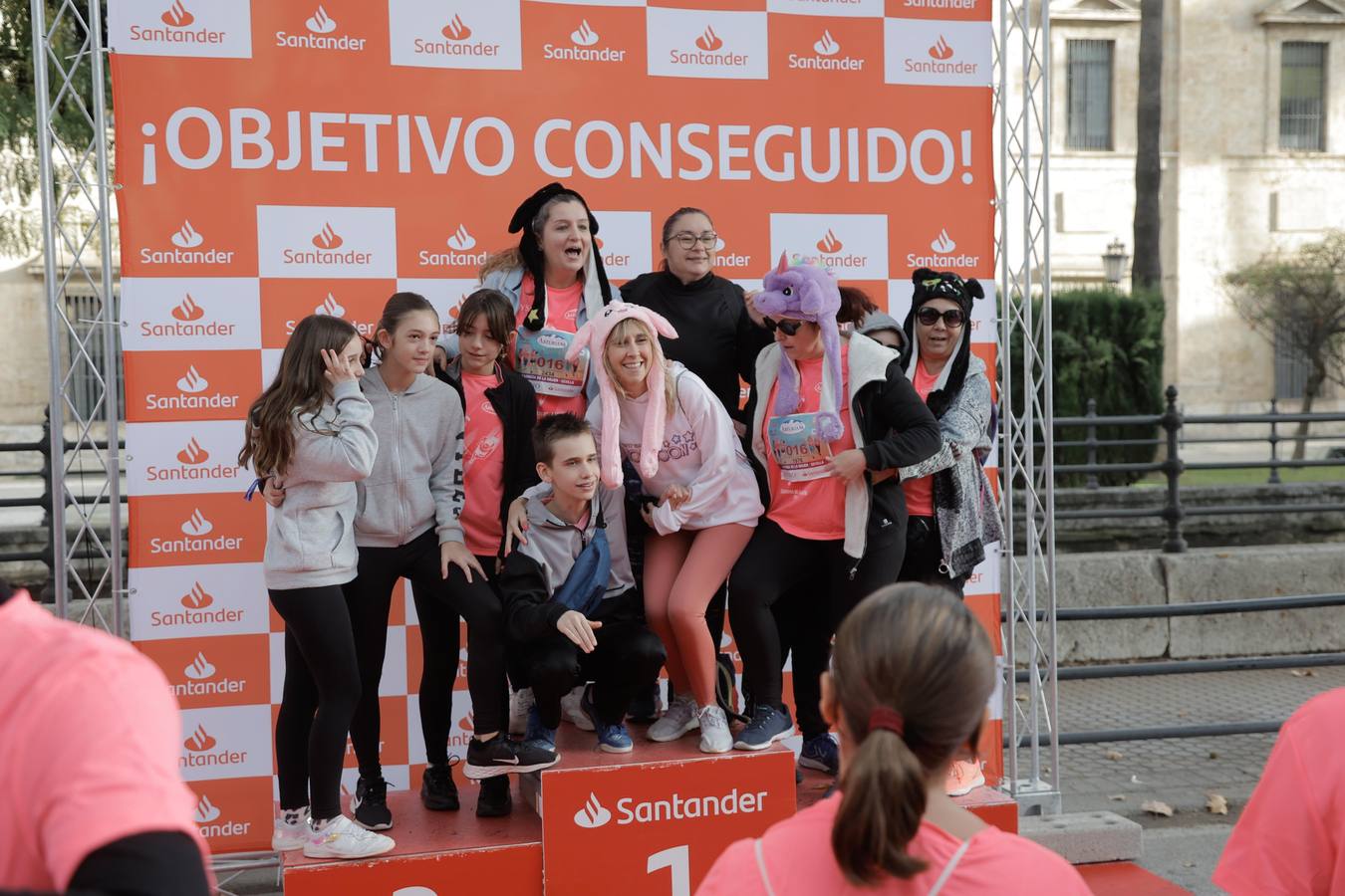 Participantes en la Carrera de la Mujer de Sevilla