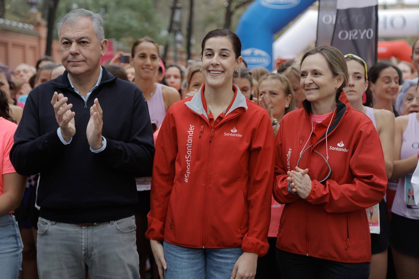 Participantes en la Carrera de la Mujer de Sevilla