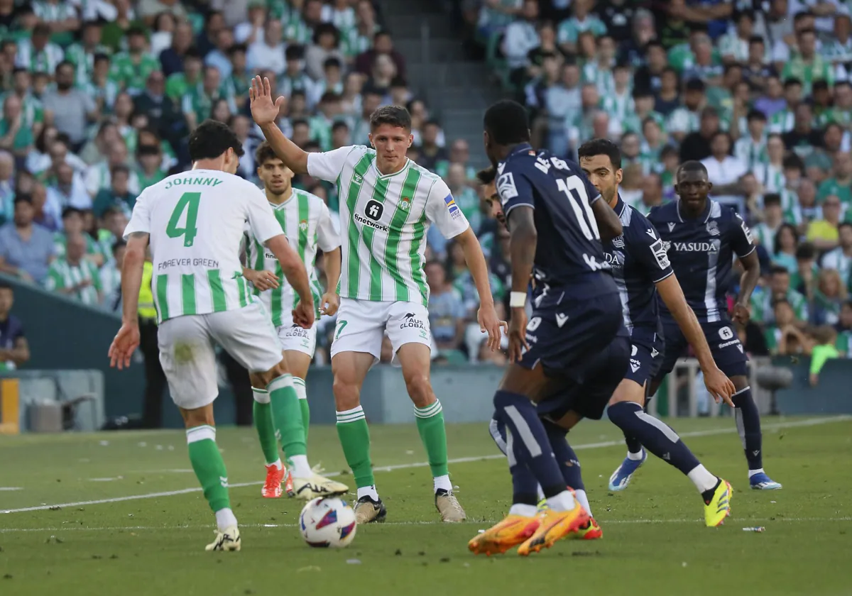 Lance del juego del Real Betis - Real Sociedad de la pasada temporada