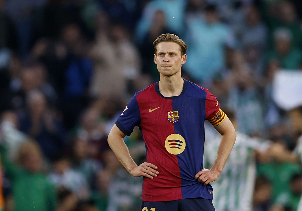 Frenkie de Jong acabó expulsado
