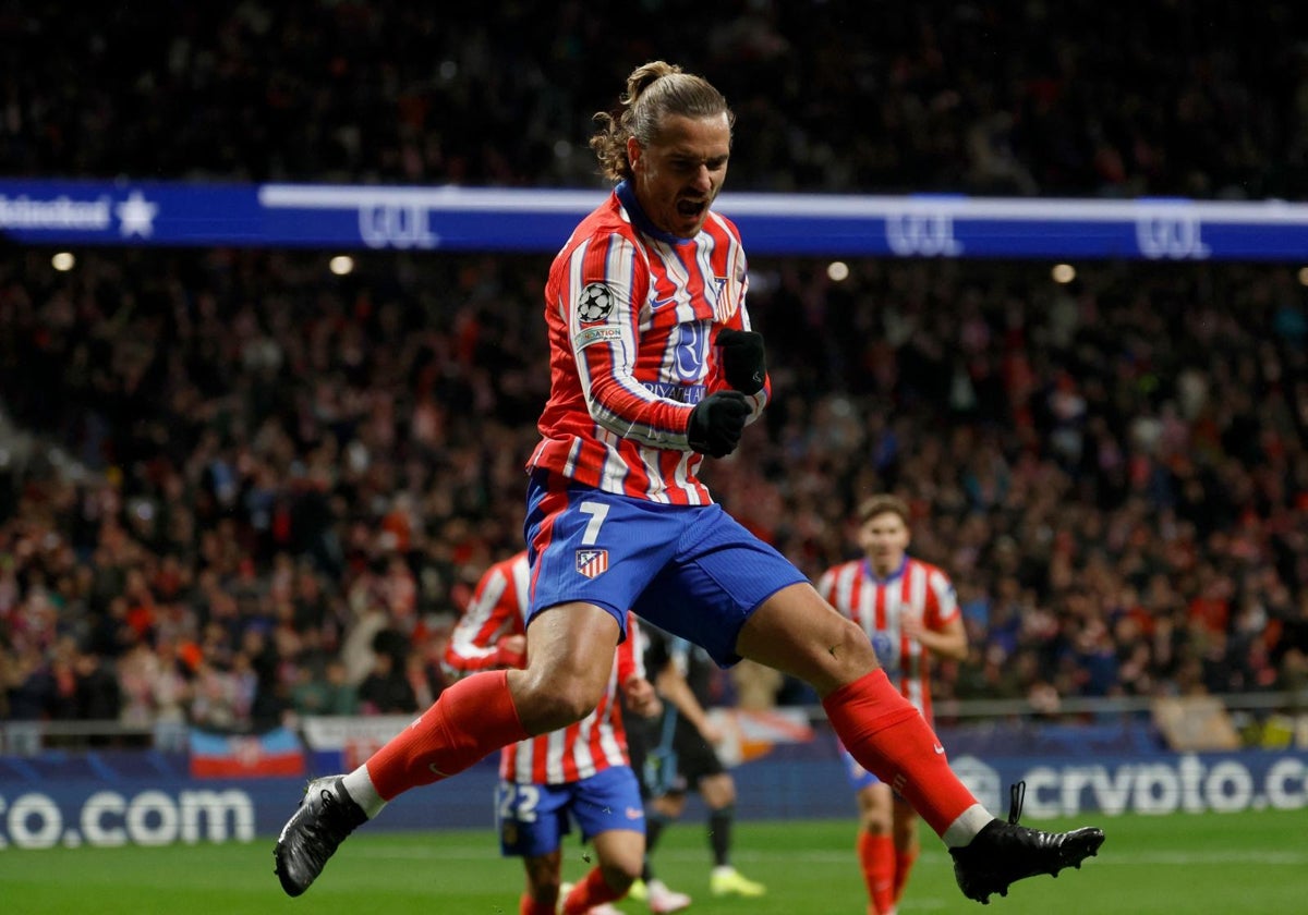 Griezmann celebra el segundo gol del Atlético