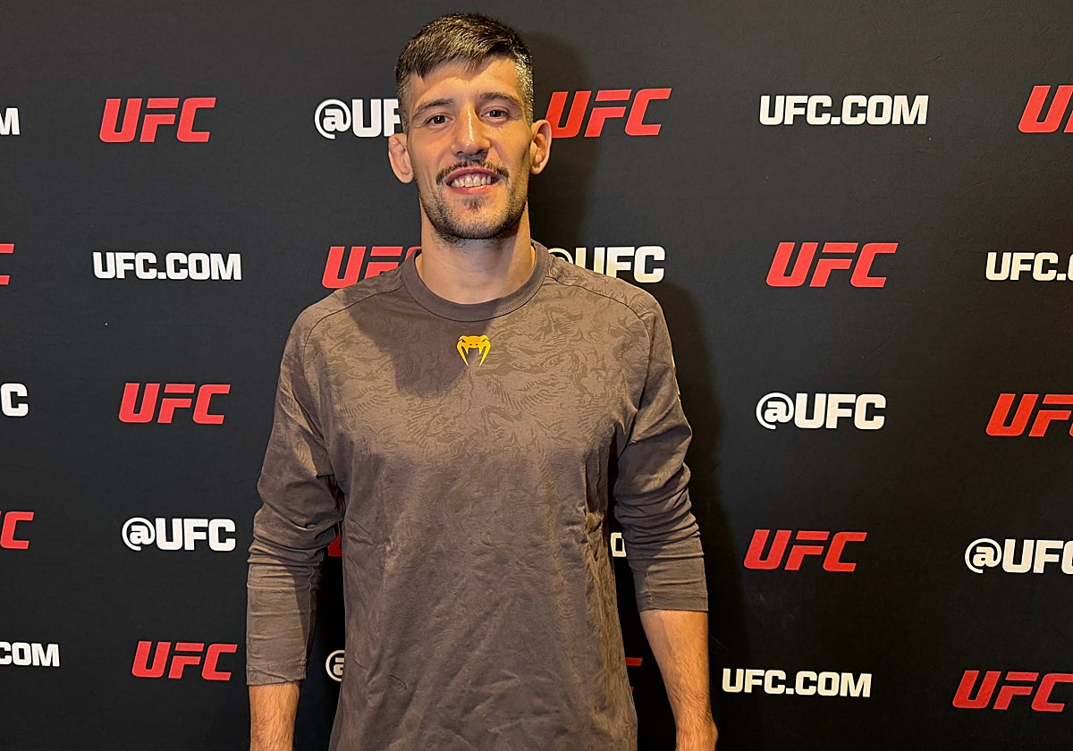 Joel Álvarez posa para ABC en Tampa