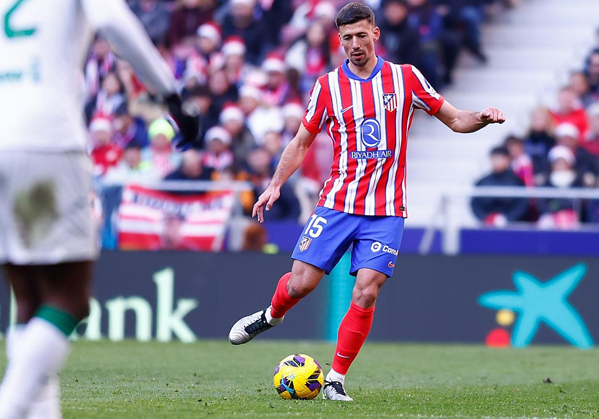 Lenglet durante un partido del Atlético de Madrid