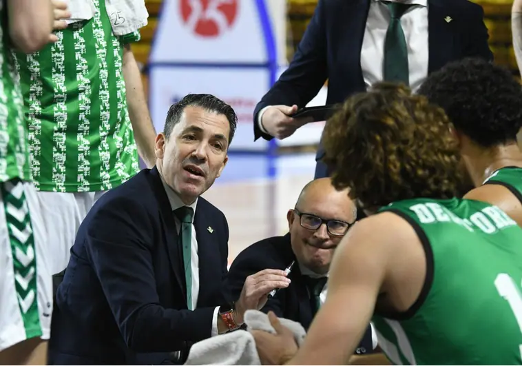 gonzalo-instrucciones-betis-baloncesto_20241222125217-RlPH7erjU1e7cVzkjoWUJ0M-758x531@diario_abc.JPG