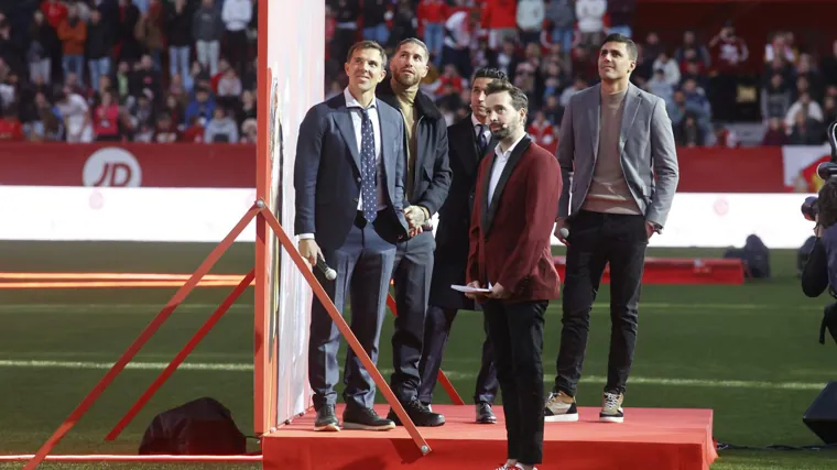 Marchena, Ramos and Rodri, present with Jesús Navas at his farewell