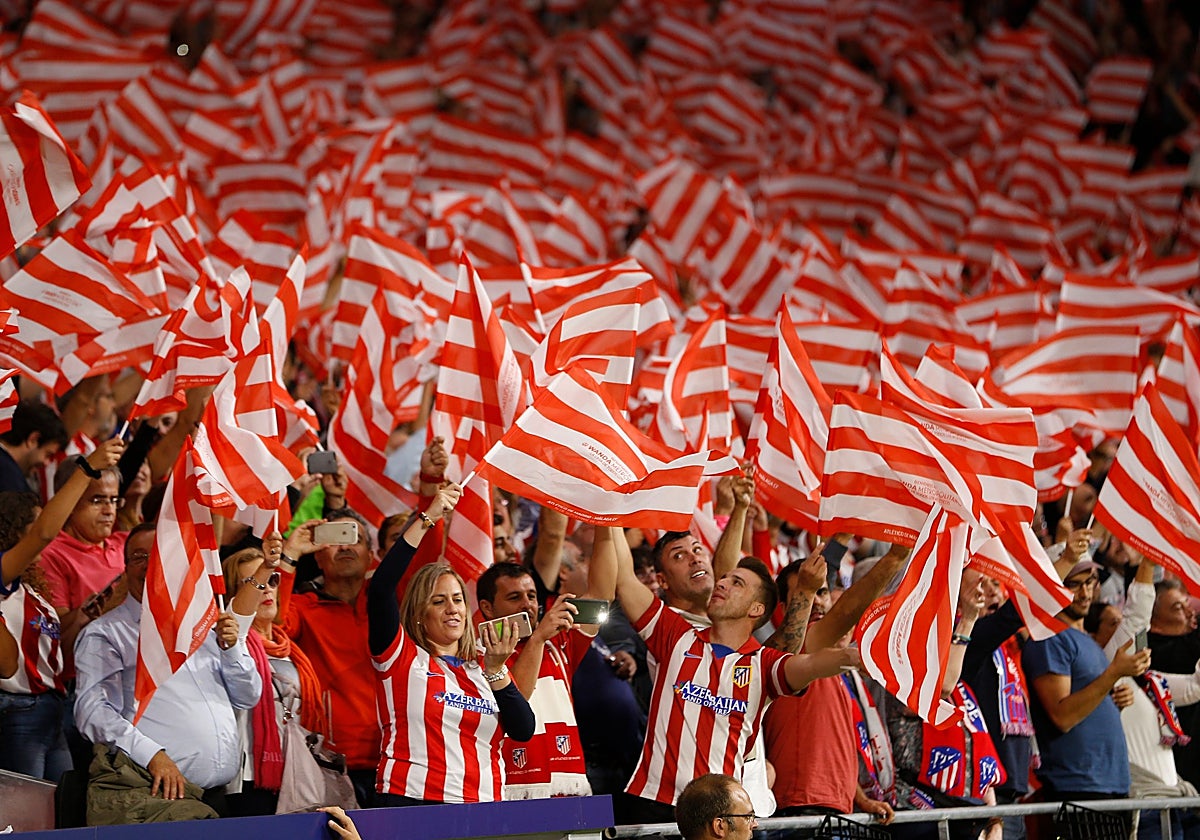 Aficionados del Atlético de Madrid en el Metropolitano