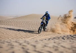 Primera victoria en el Dakar: Santolino estrena el casillero español