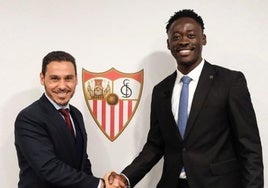 Oficial: Akor Adams, nuevo jugador del Sevilla FC