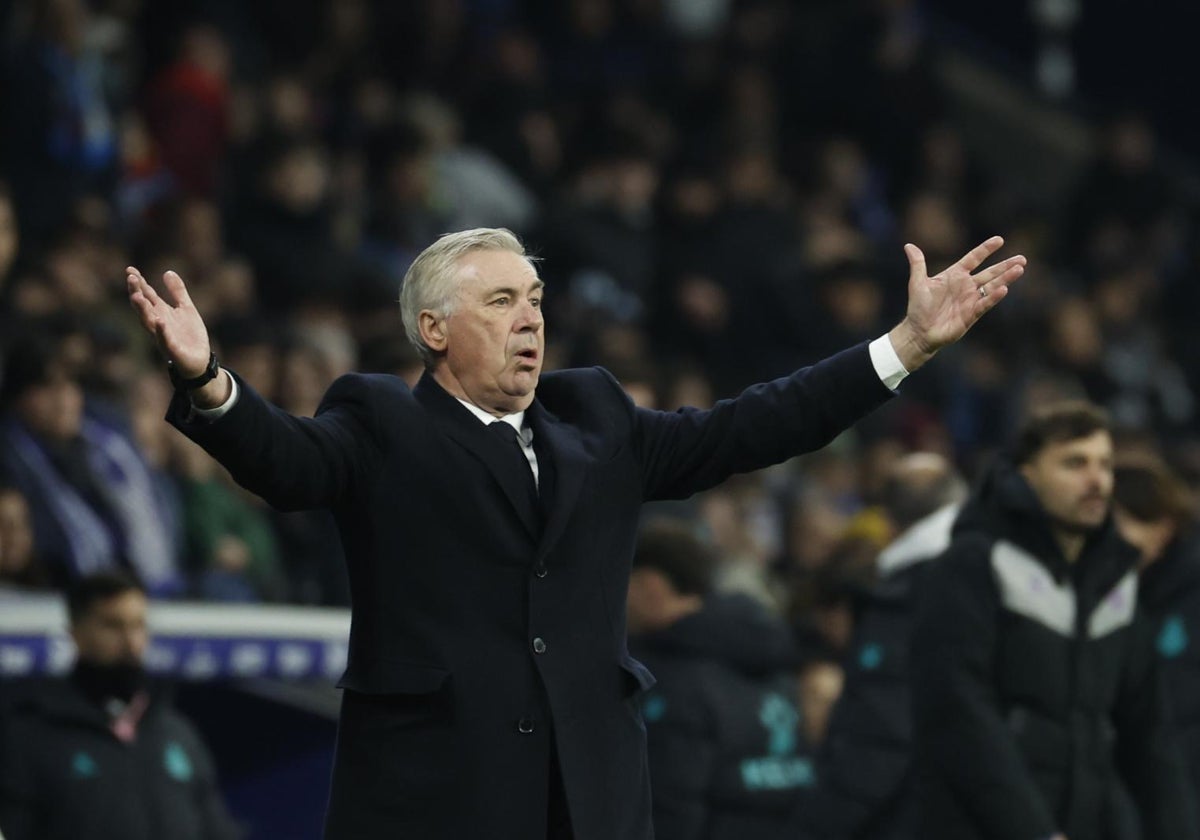 Ancelotti se queja de una acción desde el banquillo del Madrid