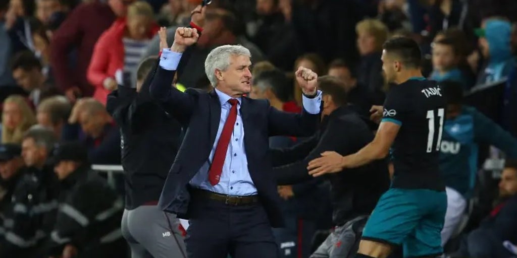 Mark Hughes, de seleccionador y sumar 500 partidos en banquillos de la Premier a entrenar en la cuarta división inglesa al Carlisle