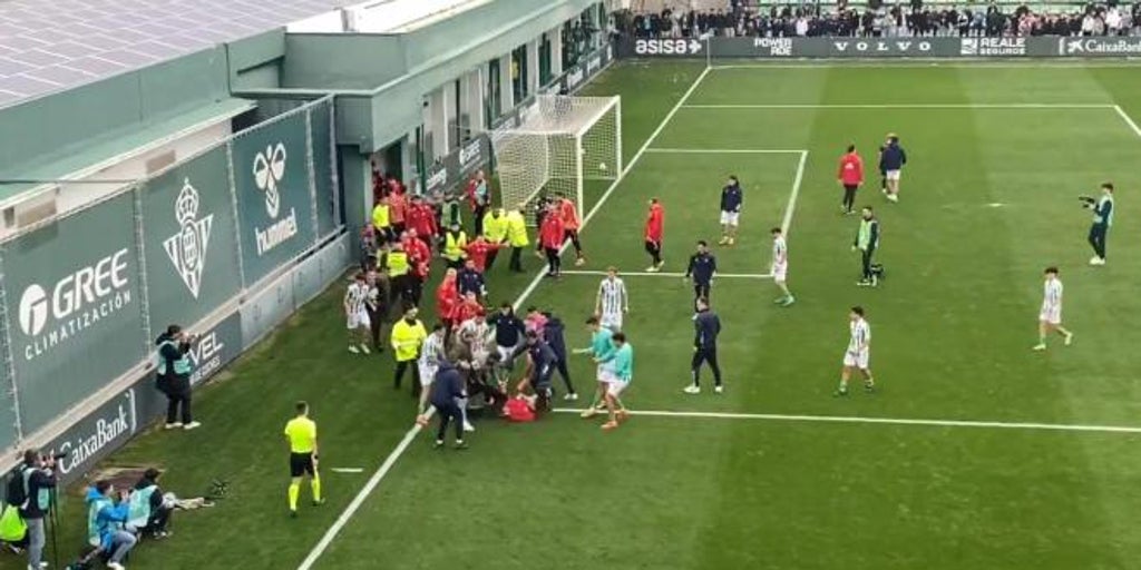 Tangana al final del Betis - Bayern de la Youth League; los alemanes, señalados por «hacer cortes de manga, insultar y reírse»