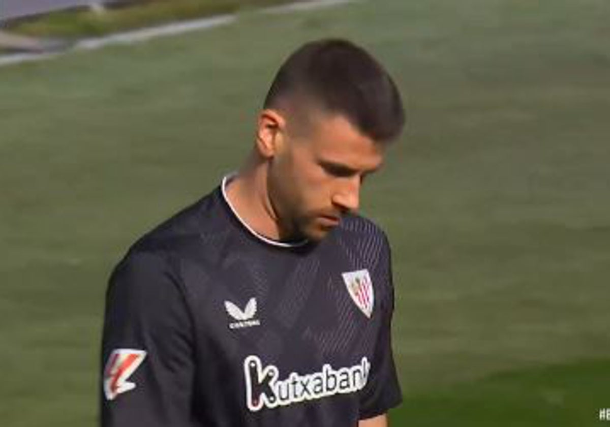 Unai Simon tras encajar el gol