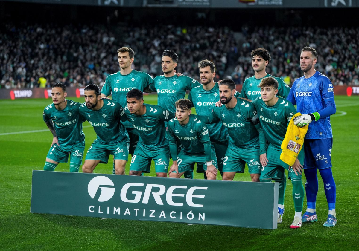 El once titular bético en el partido Forever Green contra la Real Sociedad