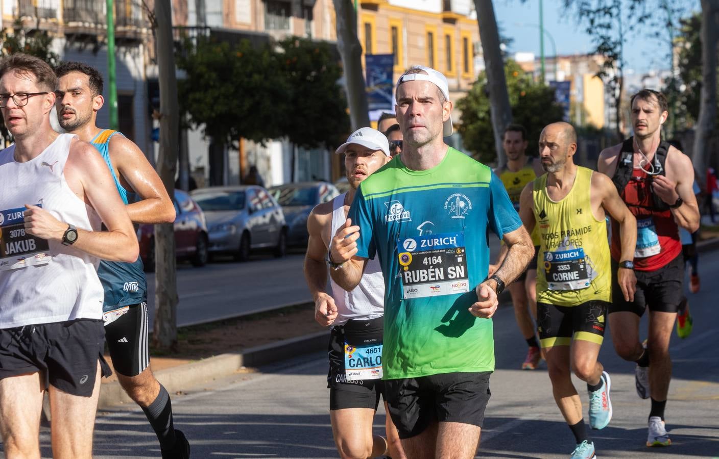 La maratón recorrió alguno de los principales barrios de la capital hispalense