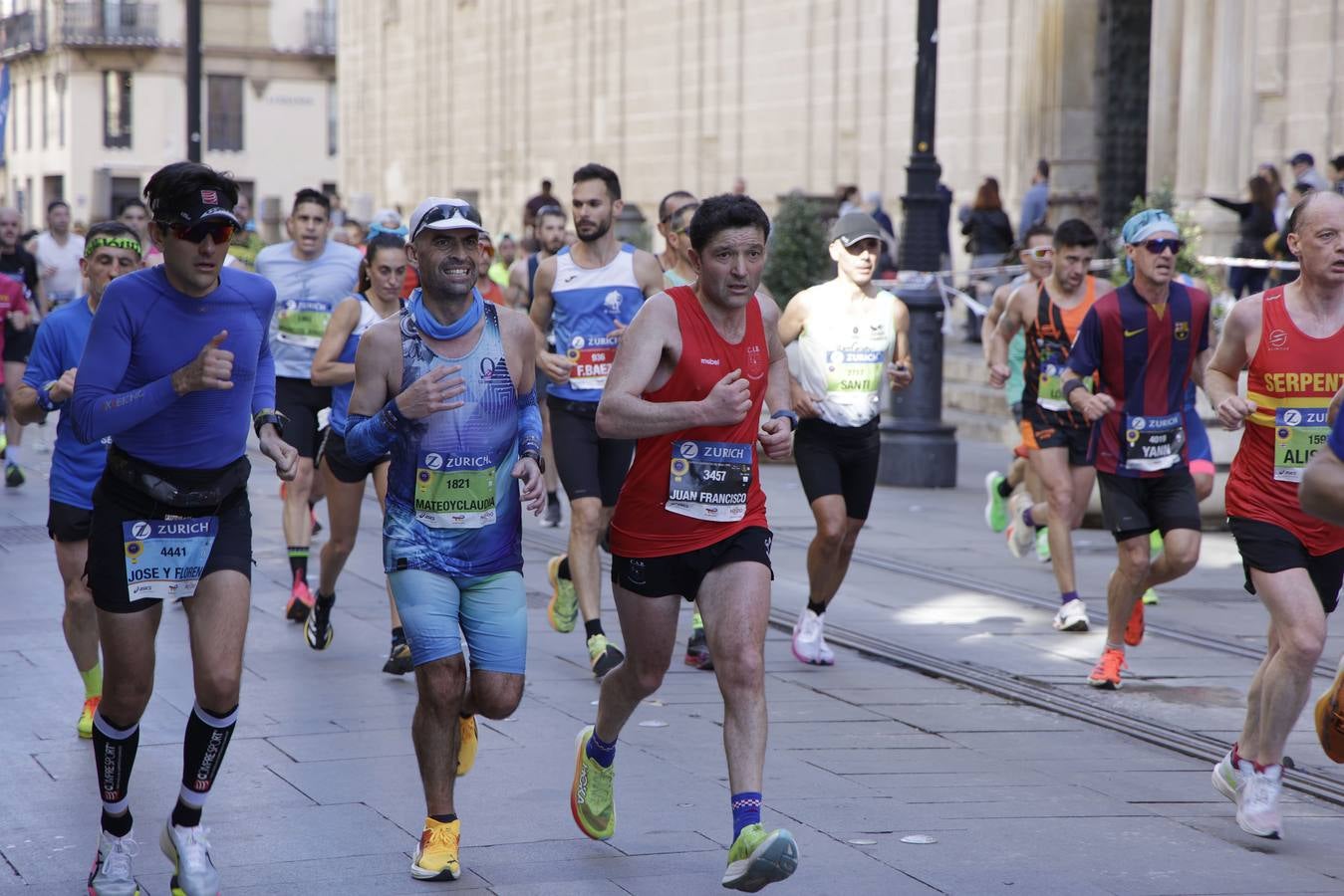 La prueba sevillana supone un gran aliciente para los corredores profesionales y amateur