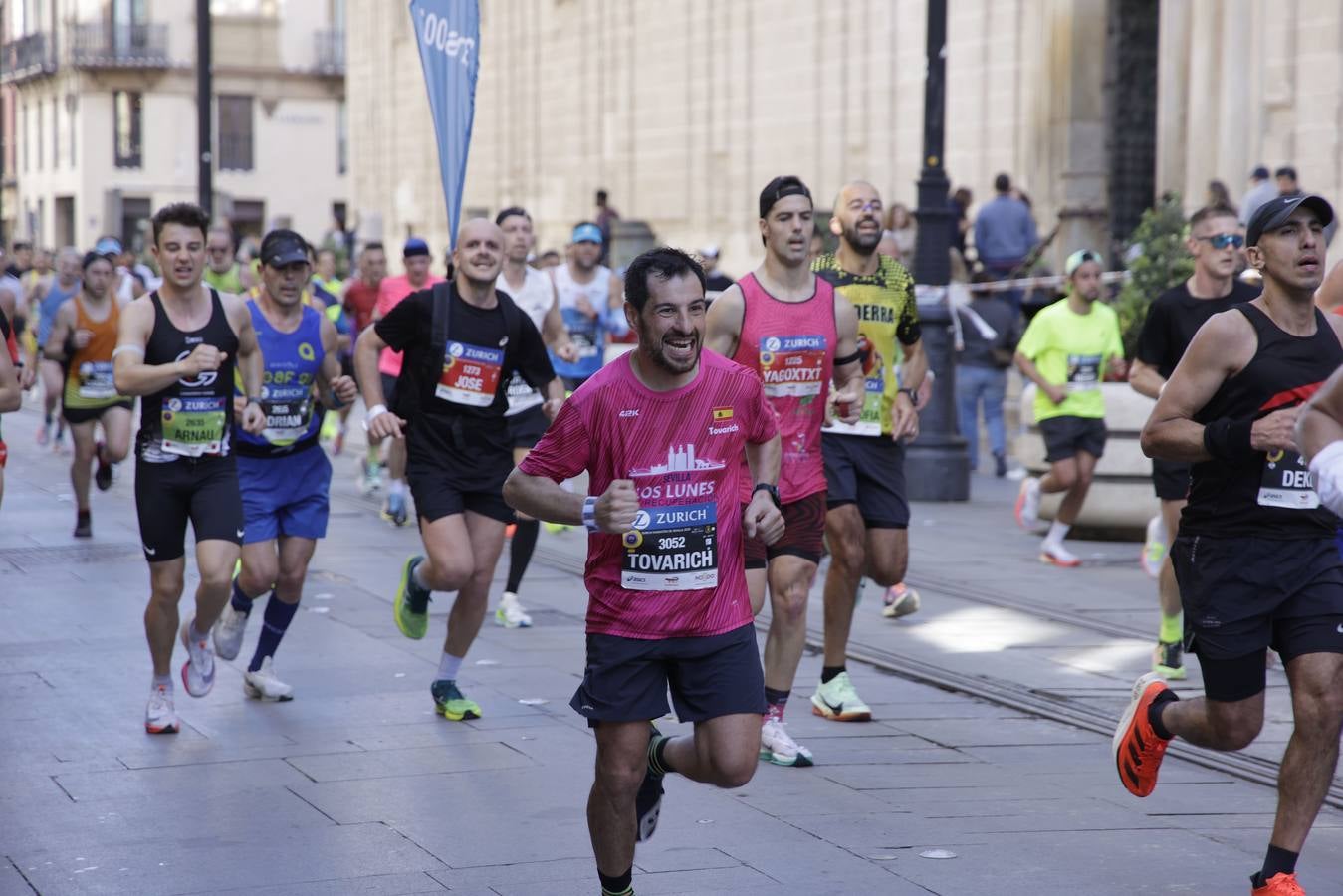 La prueba sevillana supone un gran aliciente para los corredores profesionales y amateur