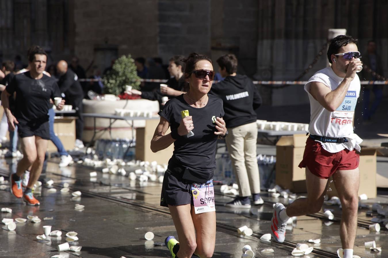 La prueba sevillana supone un gran aliciente para los corredores profesionales y amateur