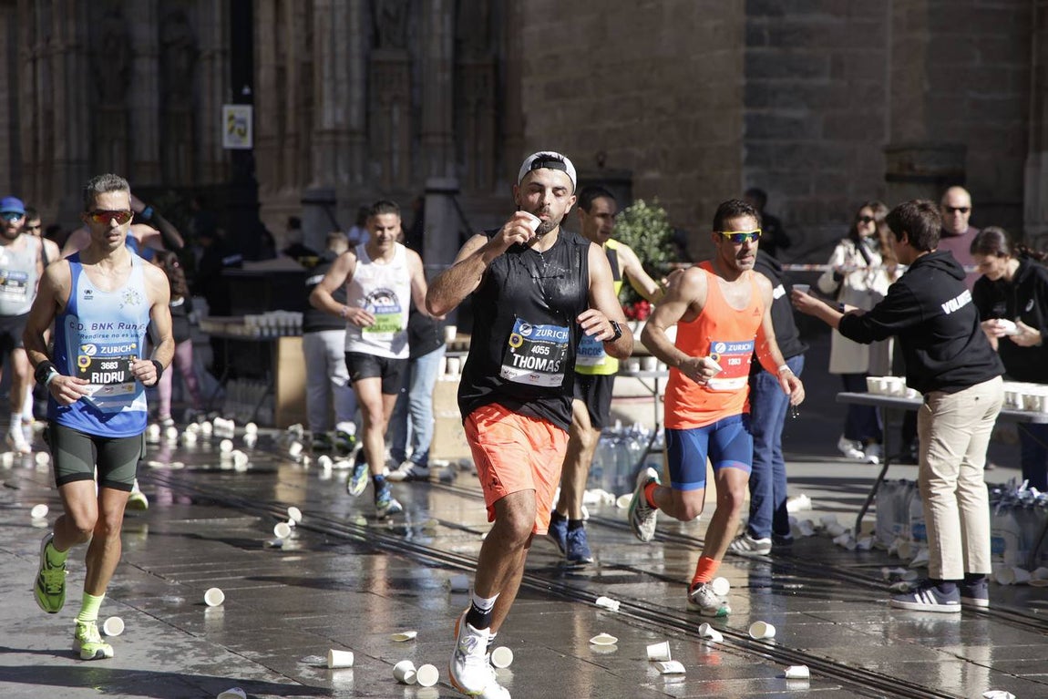 La carrera sevillana ha pasado por lugar emblemáticos de la ciudad como la Torre del Oro o la Plaza de España