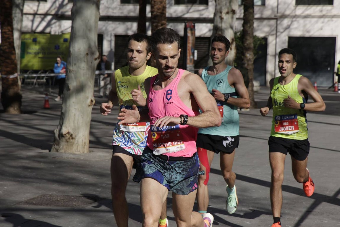 La carrera sevillana ha pasado por lugar emblemáticos de la ciudad como la Torre del Oro o la Plaza de España