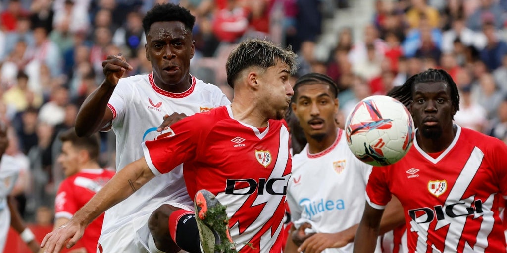 El Sevilla intentará aprovechar el bache de un Rayo con la pólvora mojada en las últimas semanas