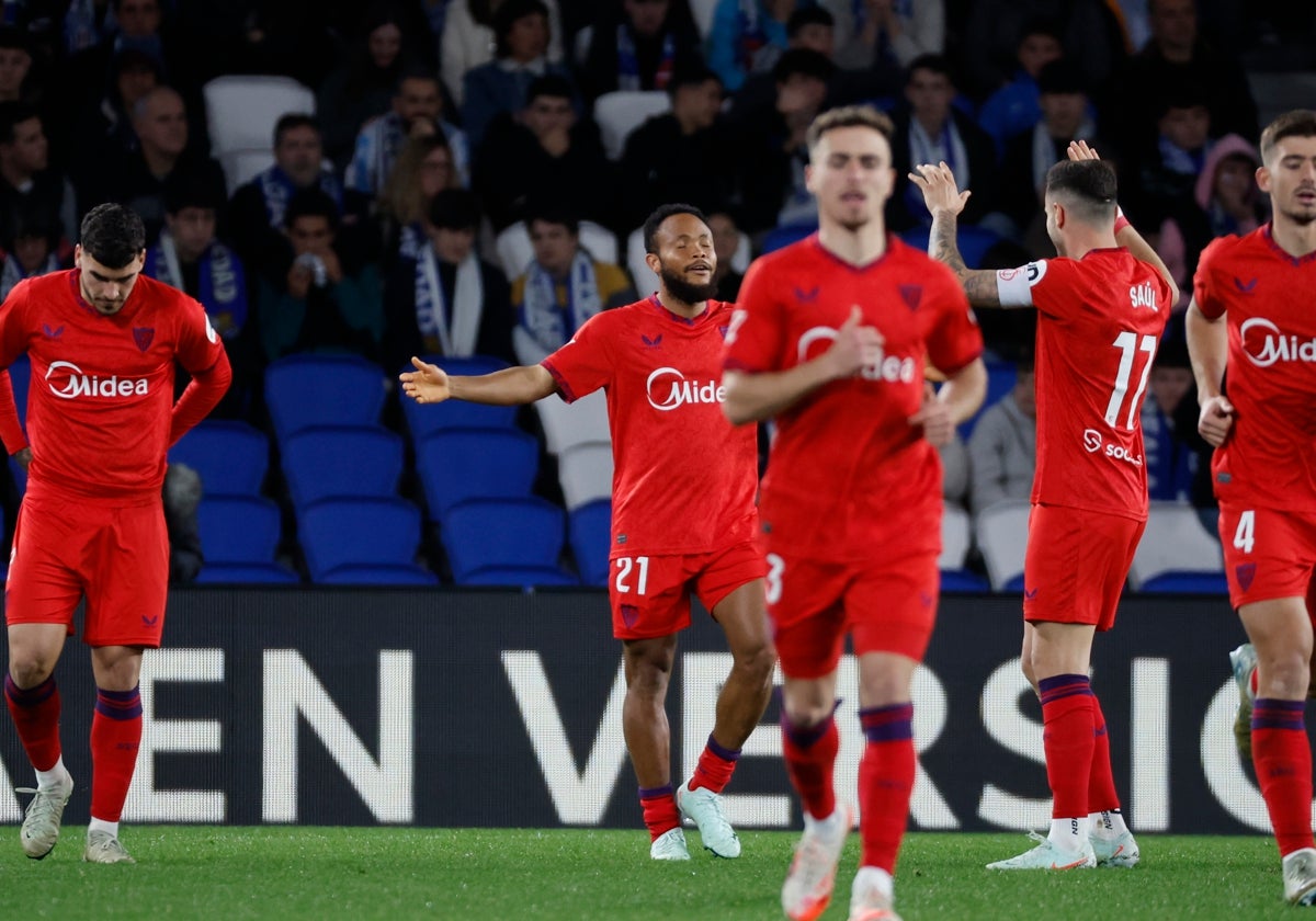 Ejuke celebra su gol a la Real Sociedad en Anoeta