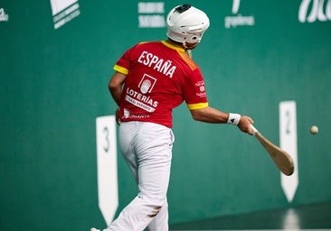 Un pelotari español, en el último Campeonato del Mundo sub-22, celebrado en Pamplona