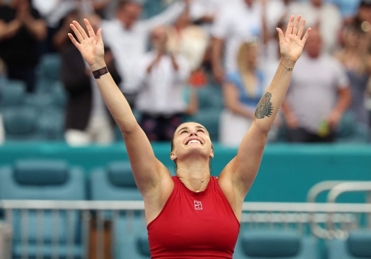 Sabalenka celebra el título en Miami