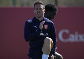 Atracan en un párking de Barcelona a un futbolista del Girona