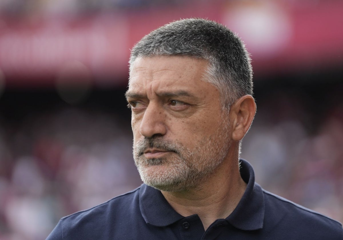 El entrenador del Sevilla, García Pimienta, en el partido ante el Atlético de Madrid