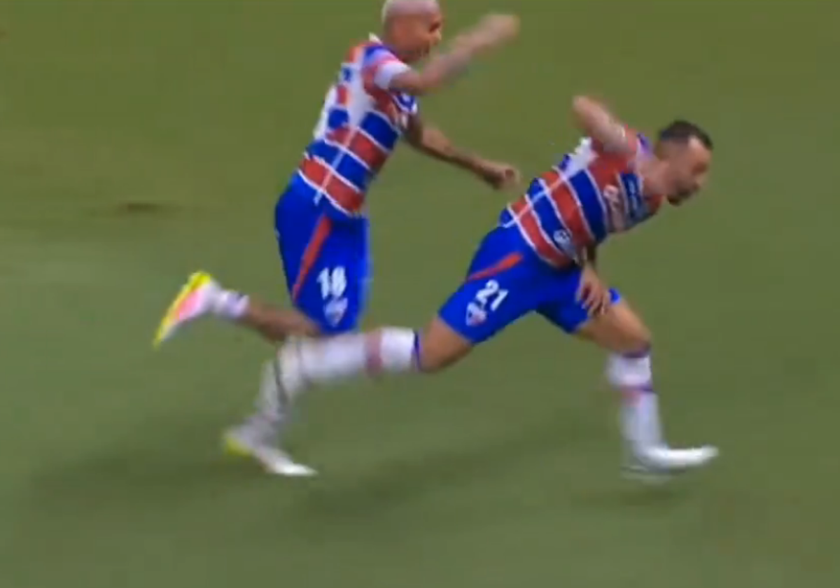 The euphoria goes out of the hands of Deyverson: he injures his partner by celebrating a goal ... And they cancel it!