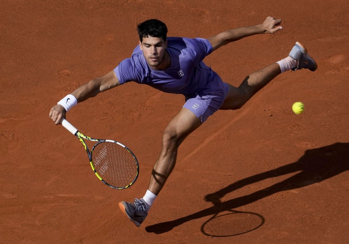 Carlos Alcaraz - Arthur Fils en directo: resultado, ganador y última hora del partido de semifinales del Conde de Godó hoy
