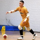 Fernando Alcalá, durante un partido
