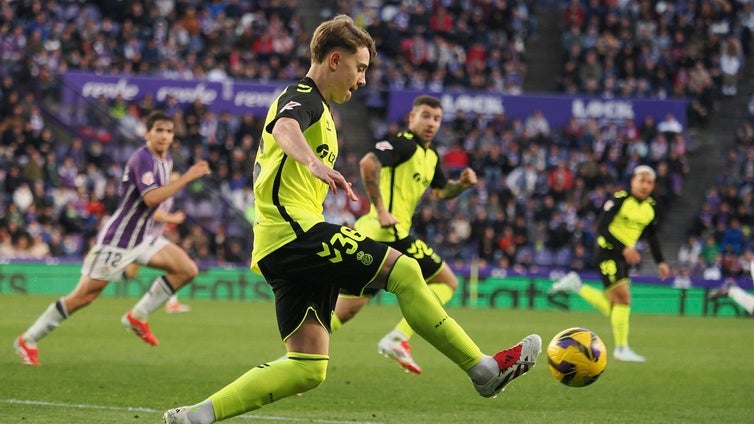 Dónde ver Betis - Valladolid: canal de TV y streaming online del partido de LaLiga EA Sports 2024-2025