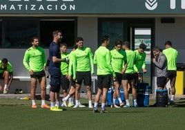 Alineaciones oficiales del Betis - Valladolid de LaLiga EA Sports 2024-2025: Ricardo vuelve a la titularidad