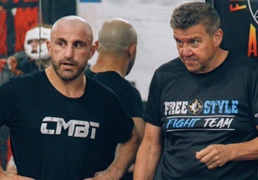 Joe López, entrenador de Volkanovski: «Quiere volver a pelear contra Ilia Topuria»