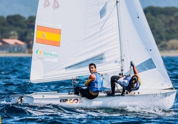 Jordi Xammar y Marta Cardona en plena acción durante la Medal Race
