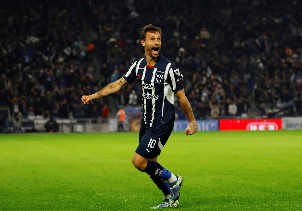 Sergio Canales retoma los entrenamientos con su equipo, el Rayados de Monterrey desde su lesión el pasado 3 de abril