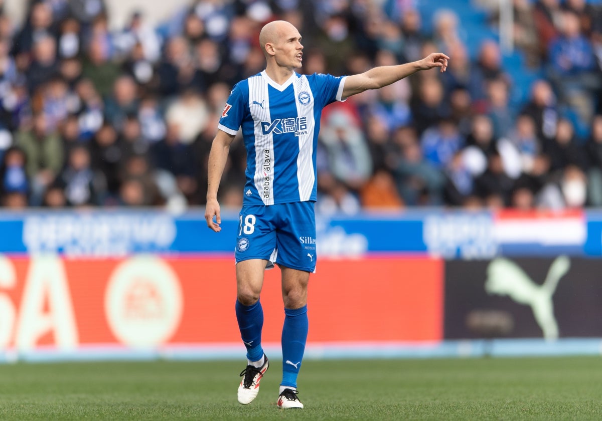 Guridi, durante un encuentro con el Alavés