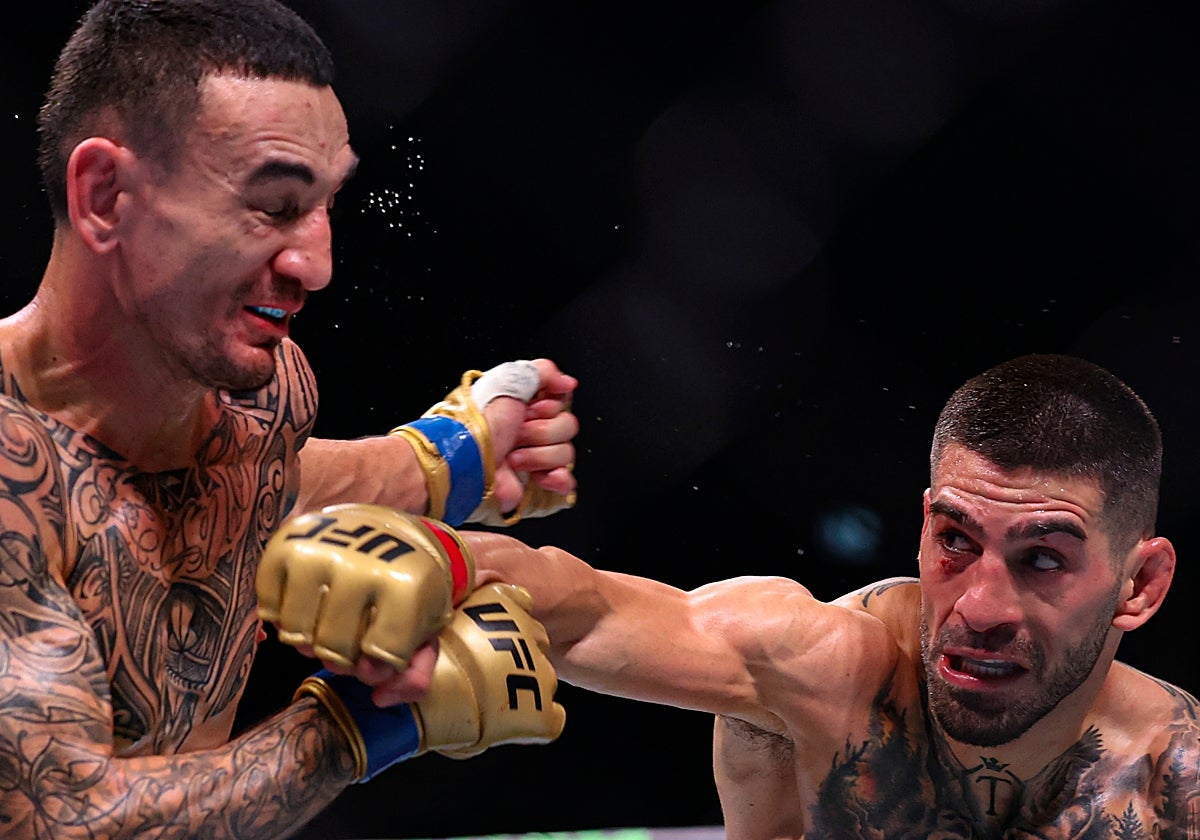 Ilia Topuria conecta una derecha sobre Max Holloway