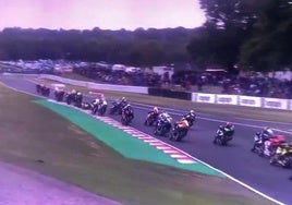 Mueren dos pilotos en un accidente en una carrera del Campeonato Británico de Superbikes