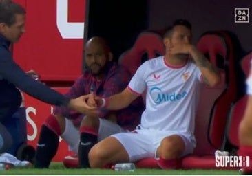 El tremendo enfado de Saúl con su cambio y el dilema de su continuidad en el Sevilla FC
