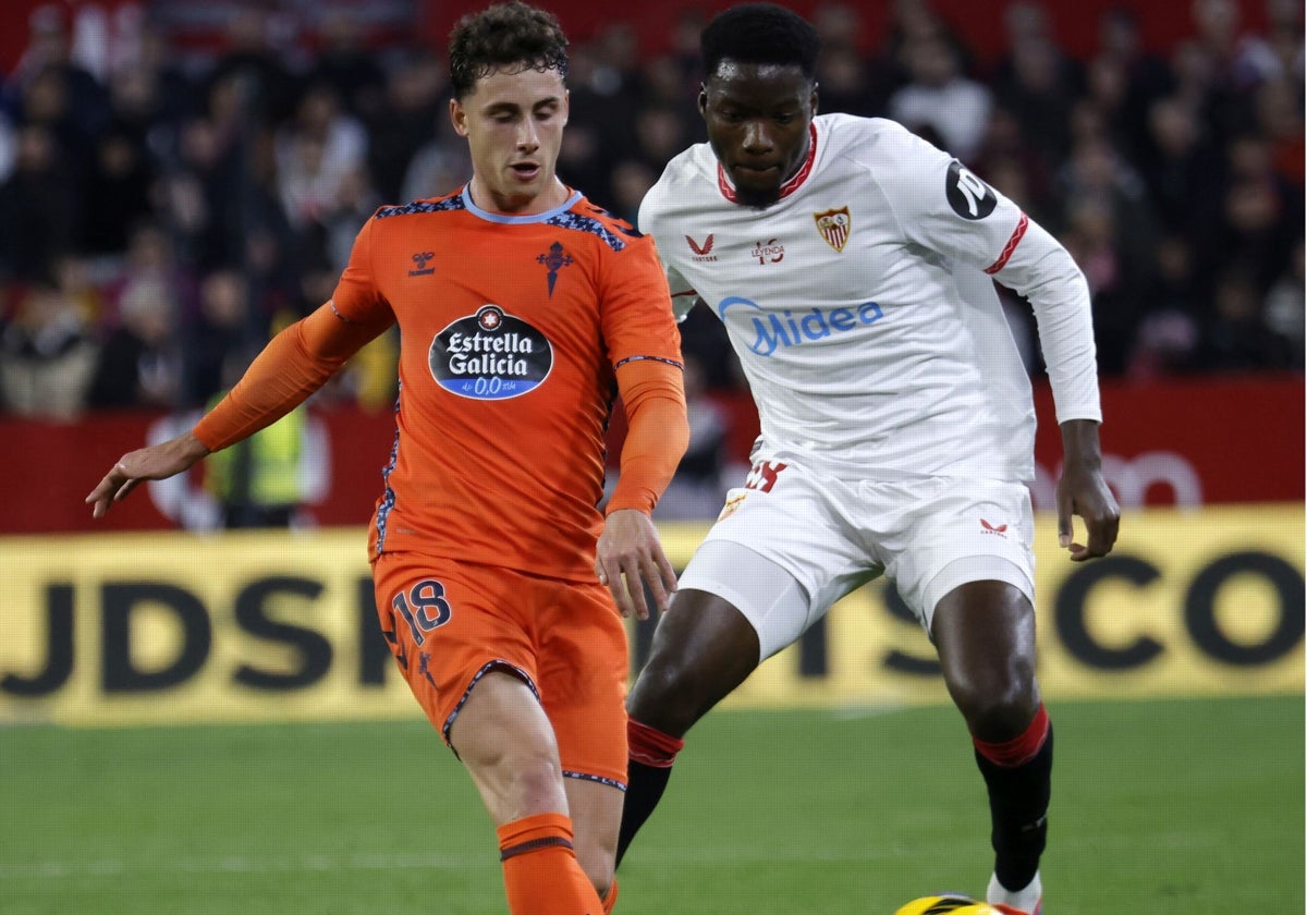 Un lance del juego del Sevilla - Celta de la primera vuelta