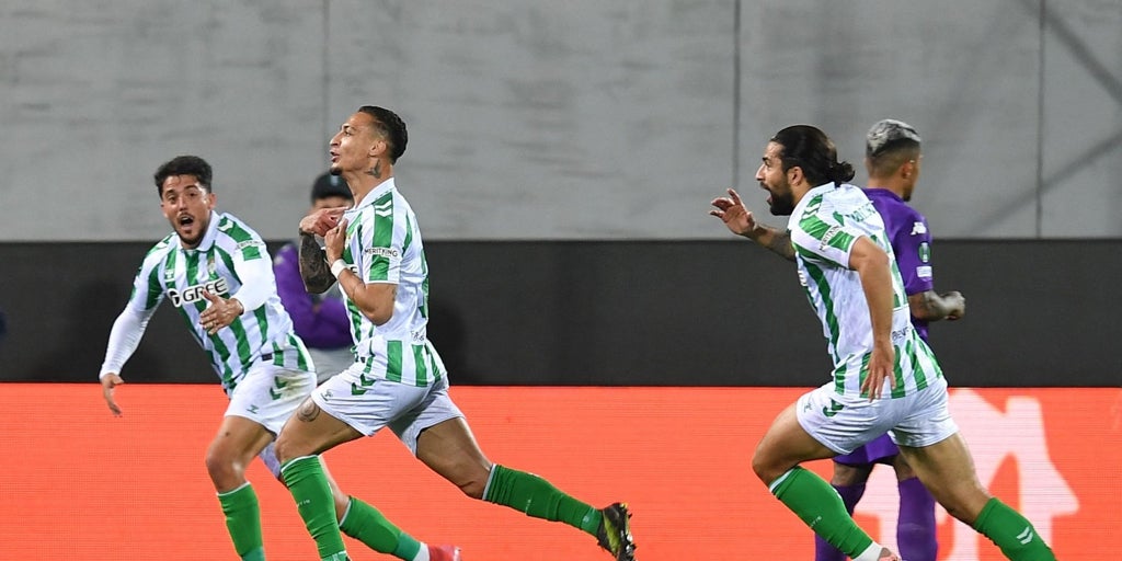 El golazo de Antony en el 0-1 en el Fiorentina - Betis