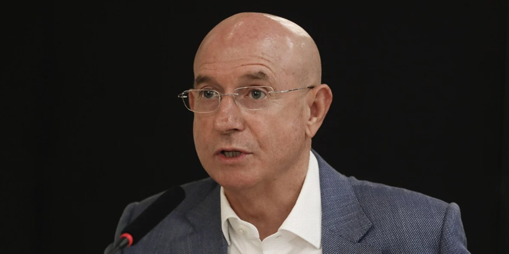 Serra Ferrer señala la importancia de Pellegrini: «Maneja muy bien los momentos complicados»