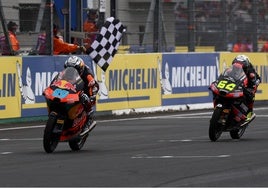 Rueda se lleva en Le Mans una titánica batalla con Muñoz y Kelso