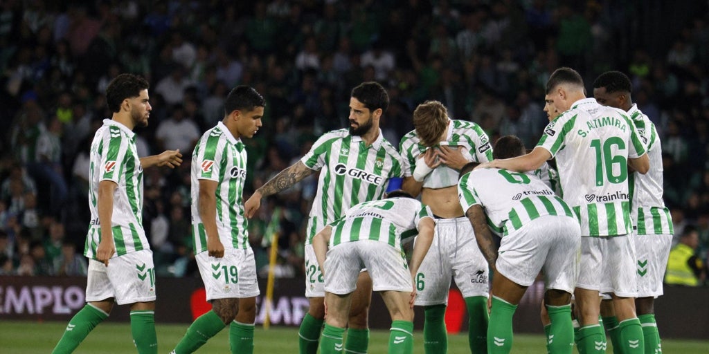 El Betis solicitará a LaLiga que se adelante su partido contra el Valencia, previo a la final de la Conference