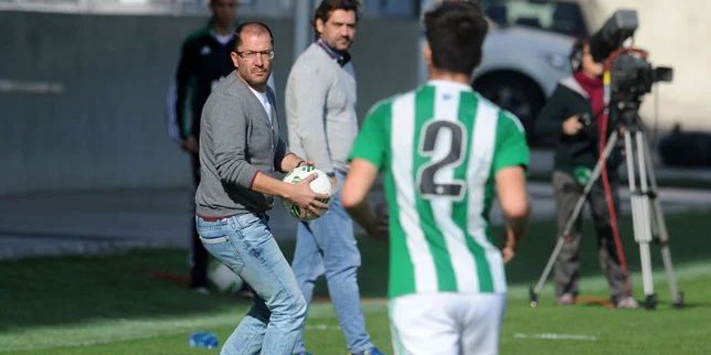 José Juan Romero pide «clemencia» para que la final de campeones de Primera RFEF no sea el 28 y poder ir al Betis-Chelsea